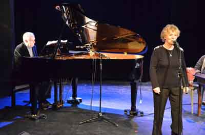 Simone Langlois et au piano Georges Cros